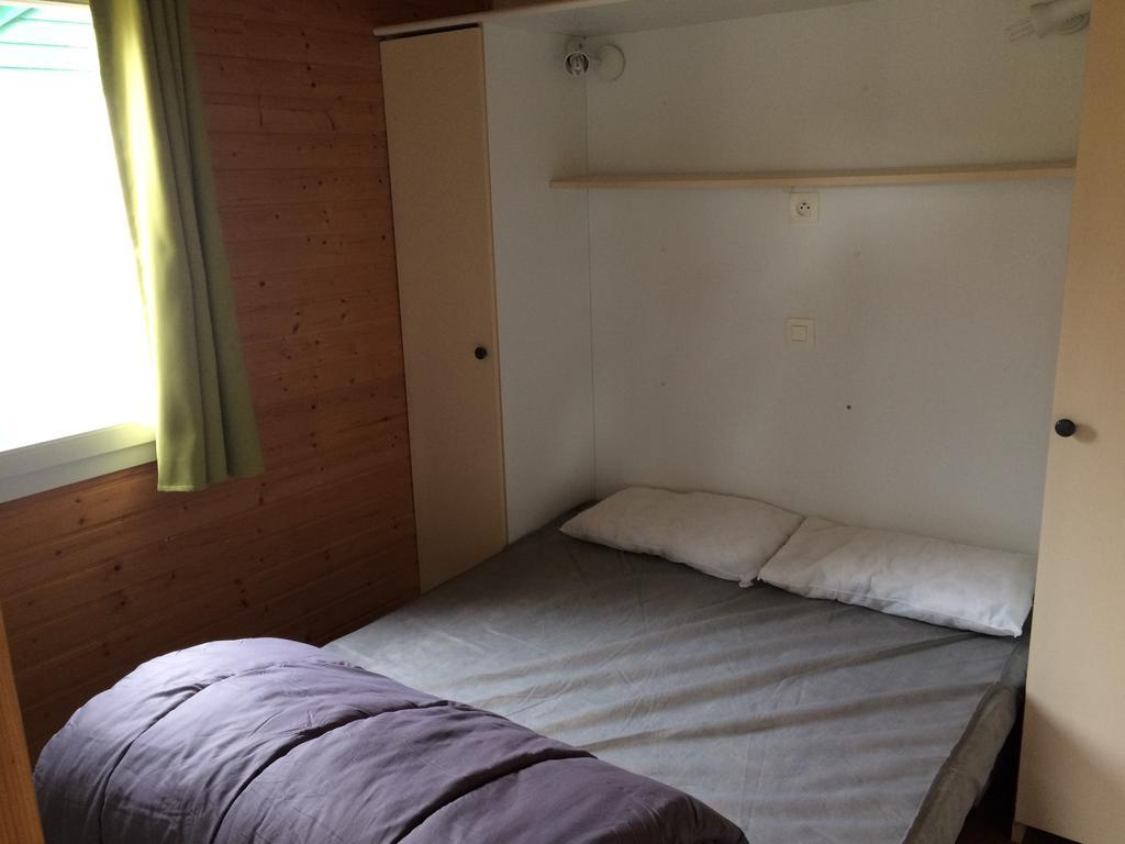 Camping Les Lupins Seppois-le-Bas Екстер'єр фото