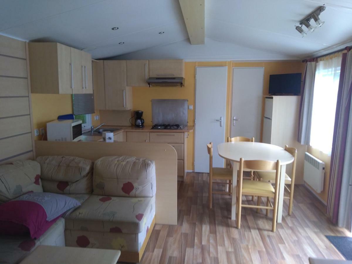 Camping Les Lupins Seppois-le-Bas Екстер'єр фото